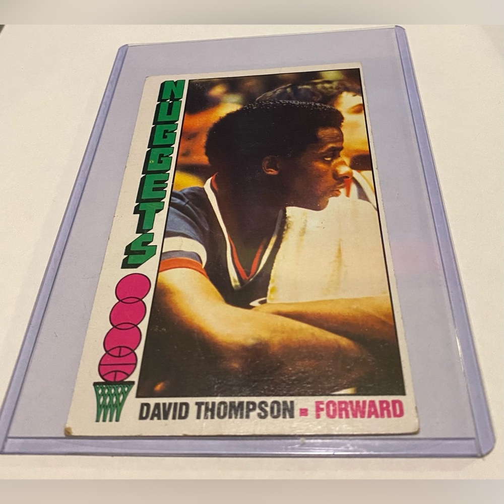 David Thompson 1975-76 Topps Basketball Card # 110 Denver Nuggets Vintage